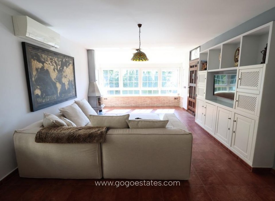 Venta - Casa - Chalet Independiente - Orihuela - Villamartin