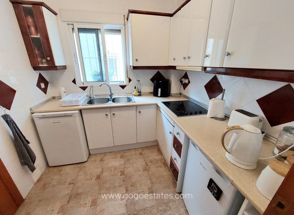 Venta - Casa - Chalet Independiente - San Miguel De Salinas - San Miguel de Salinas Centro