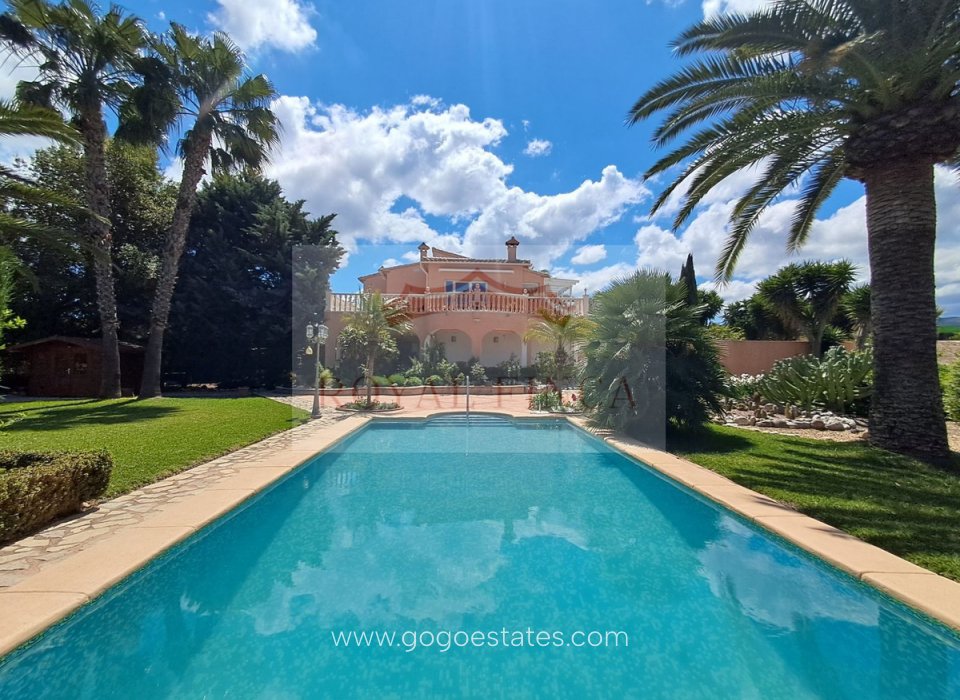 Venta - Casa - Chalet Independiente - Sanet y Negrals