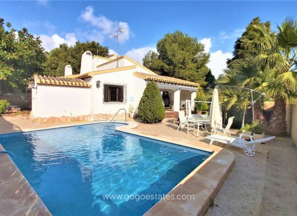 Venta - Casa - Chalet Independiente - Torrevieja - Torrevieja Centro