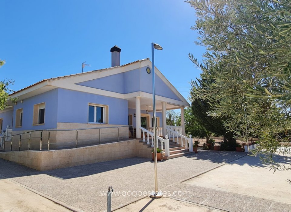 Venta - Casa - Chalet Independiente - Yecla - Yecla Centro
