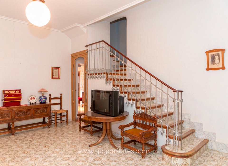 Venta - Casa - Chalet Independiente - Yecla - Yecla Centro