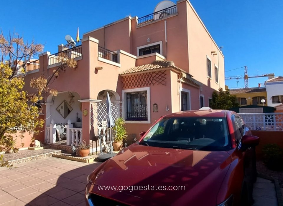Venta - Casa - Quad - Los Montesinos - Los Montesinos Centro