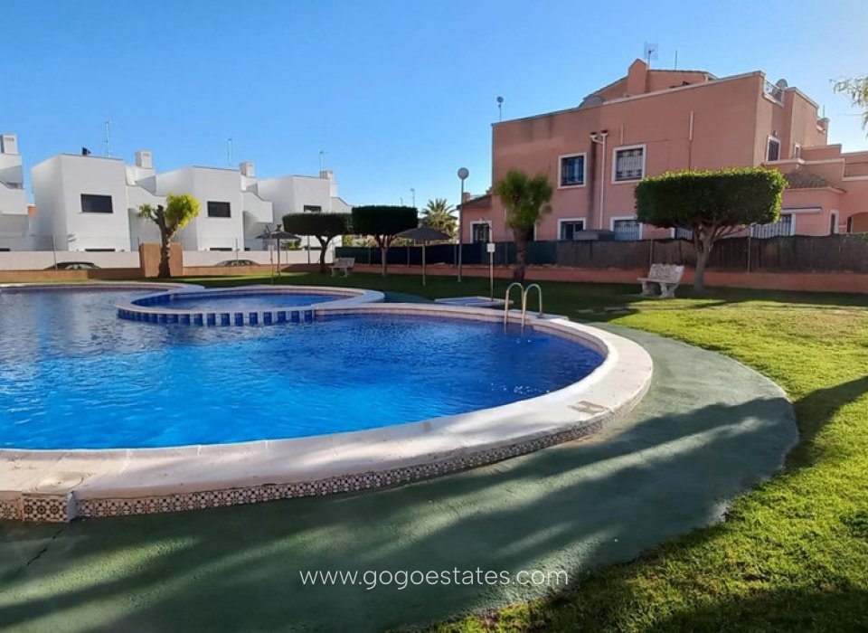 Venta - Casa - Quad - Los Montesinos - Los Montesinos Centro