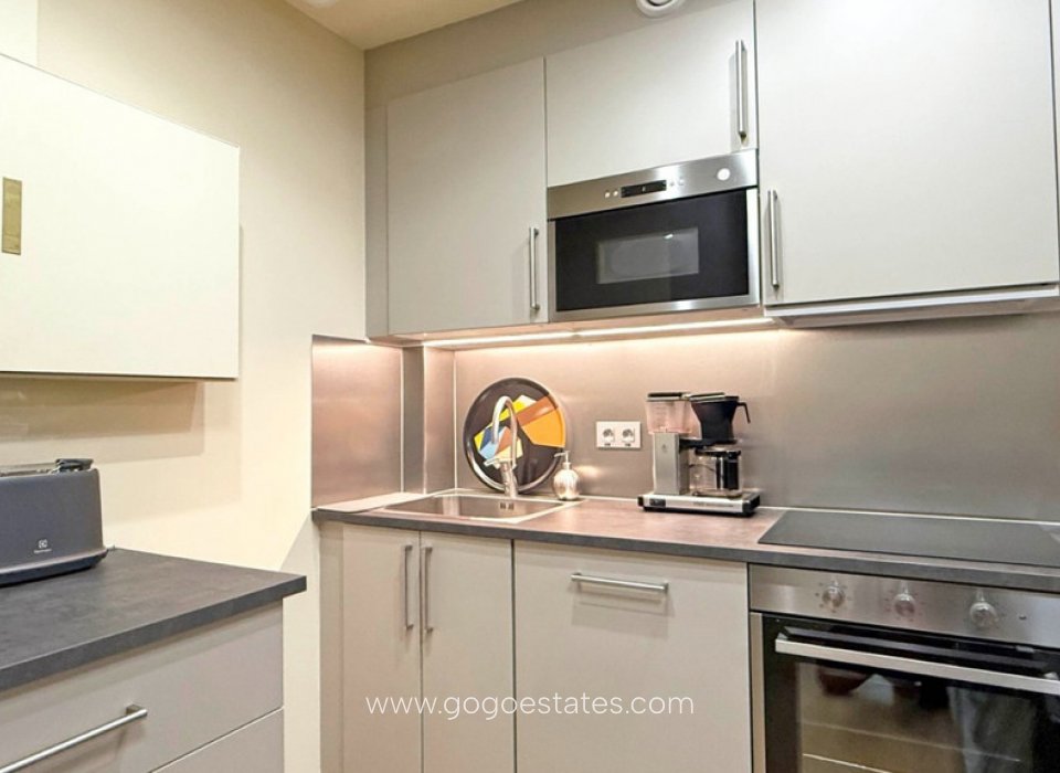 Venta - Comercial - Otros - Torrevieja - Torrevieja Centro