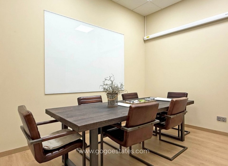 Venta - Comercial - Otros - Torrevieja - Torrevieja Centro