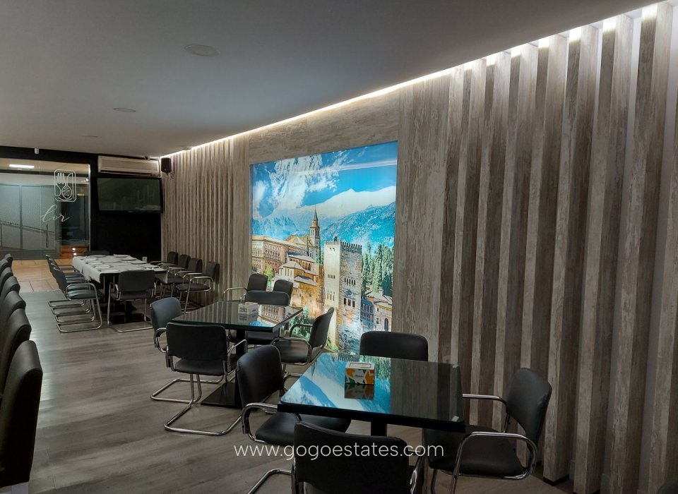 Venta - Negocio - Cuevas del Campo - Andalucia