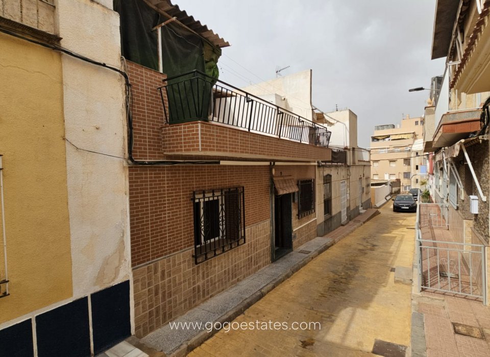 Venta - Villa / Chalet - Aguilas