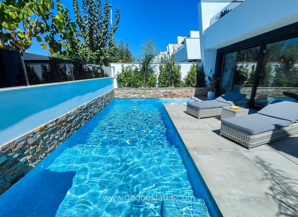 Venta - Villa / Chalet - Los Alcazares - La Minería