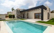 Villa / Chalet - Obra Nueva - Torrevieja - RS-13034