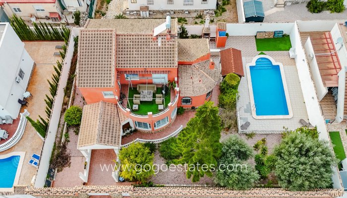 Villa / Chalet - Venta - Torrevieja - LA SIESTA