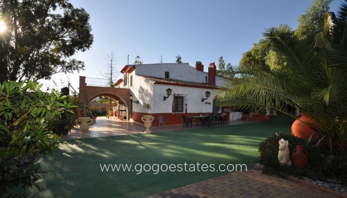 Villa - Resale - Fortuna - El Reloj