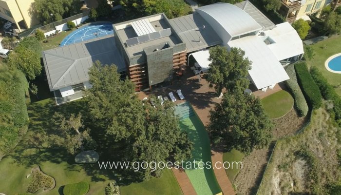 Villa - Te koop - Fuengirola - El Higuerón