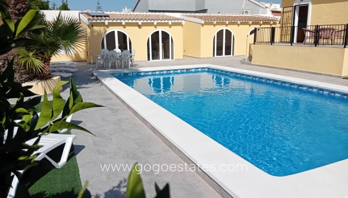 Villa - Te koop - Mazarron - Camposol