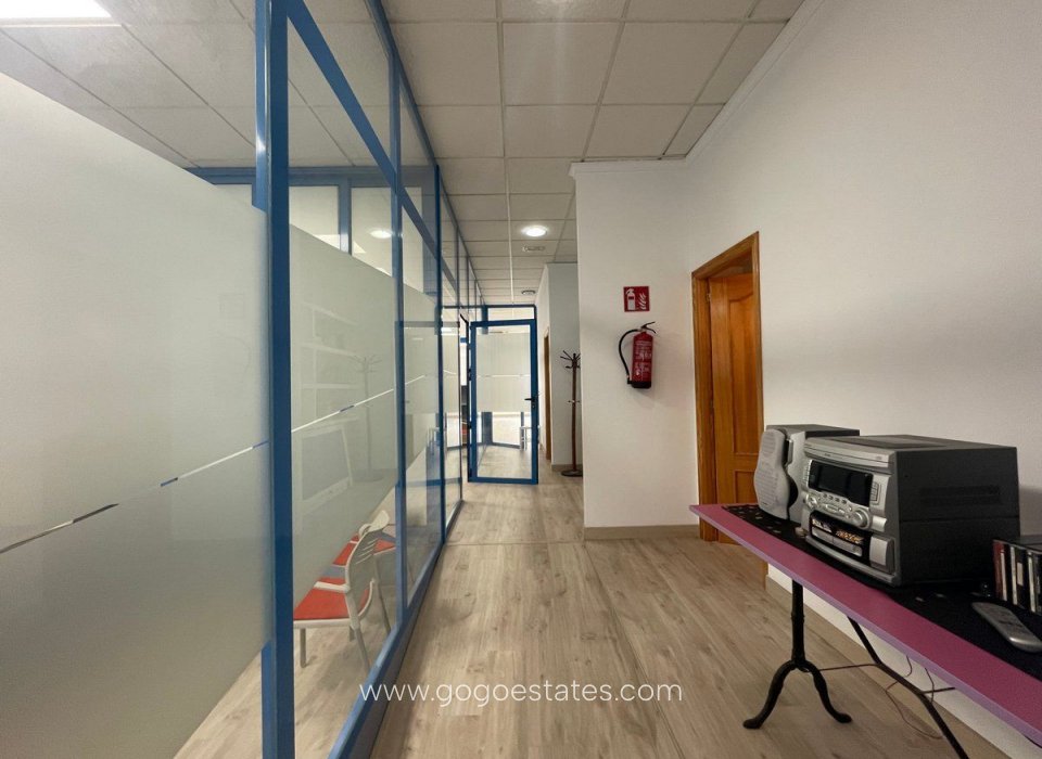 Wiederverkauf - Gewerbe - Büro - Calpe - Calpe Centro