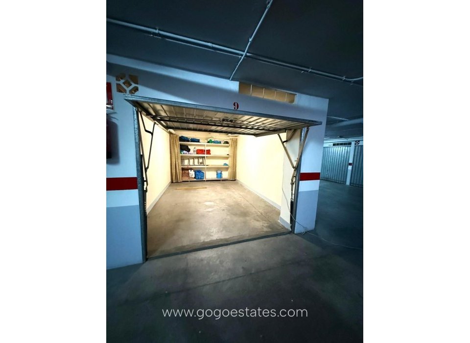 Wiederverkauf - Gewerbe - Garage - Torrevieja - Playa del Cura