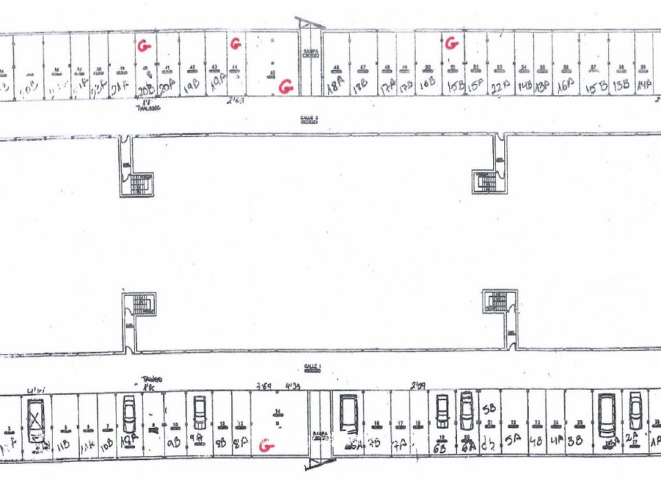 Wiederverkauf - Gewerbe - Parkplatz - Los Escullos