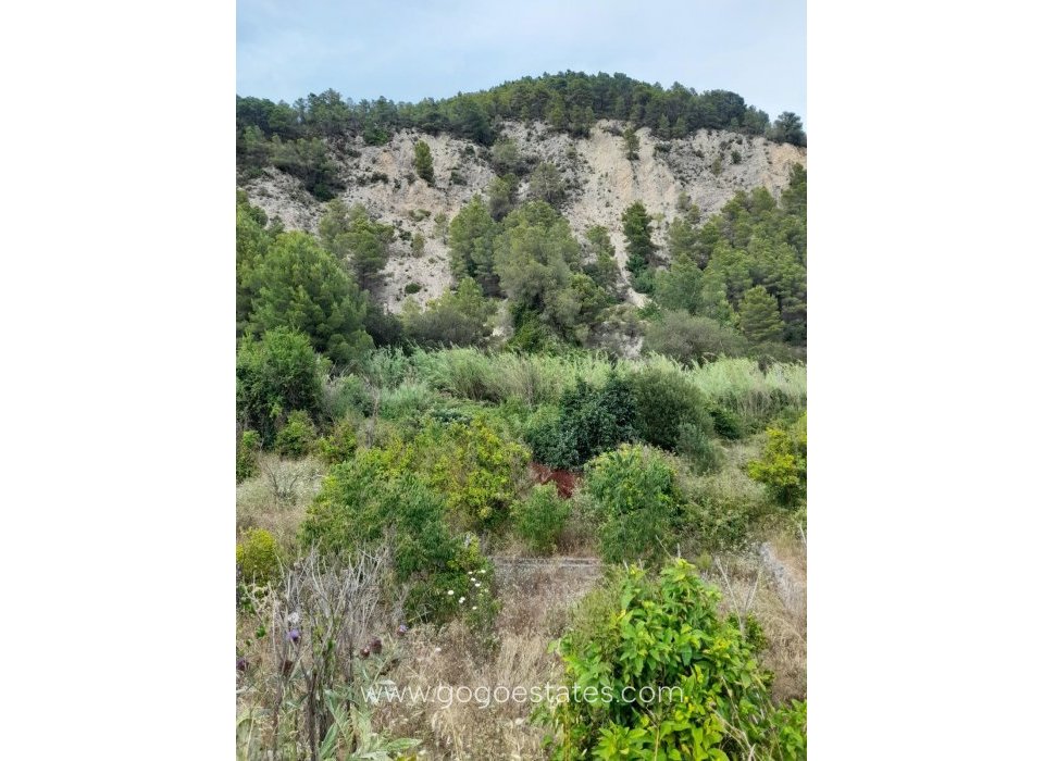 Wiederverkauf - Grundstück - Guadalest - Guadalest Centro
