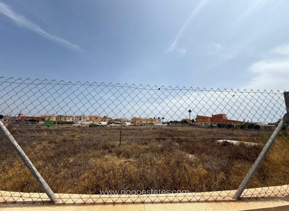 Wiederverkauf - Grundstück - Torrevieja - Aguas Nuevas