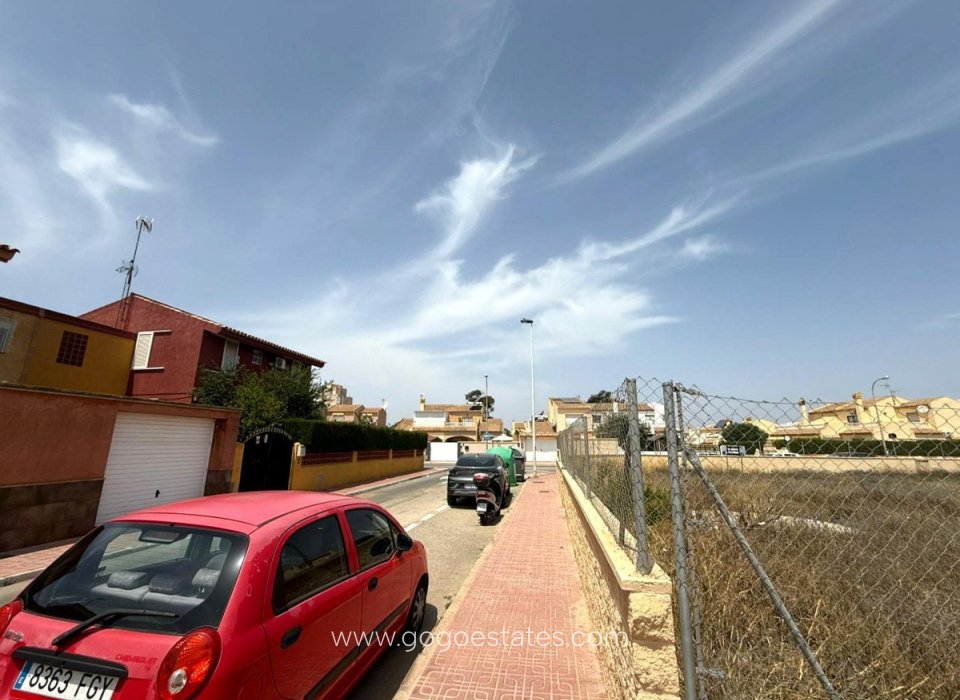 Wiederverkauf - Grundstück - Torrevieja - Aguas Nuevas