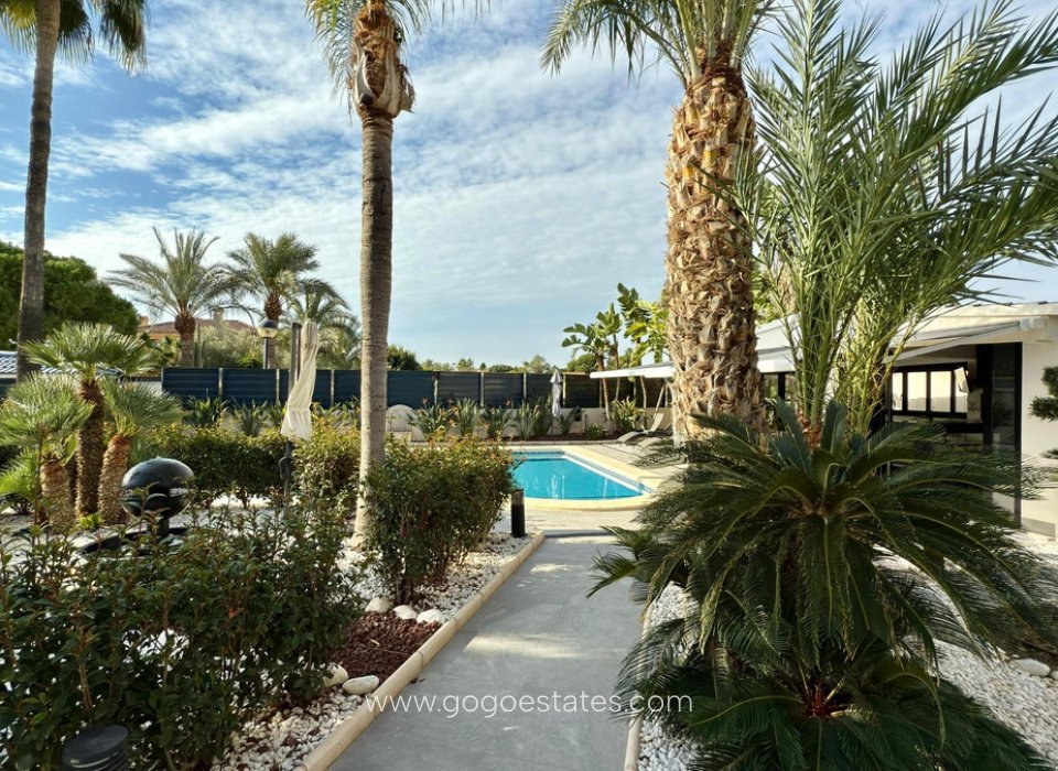 Wiederverkauf - Haus - Bungalow - Alicante - Alicante Centro