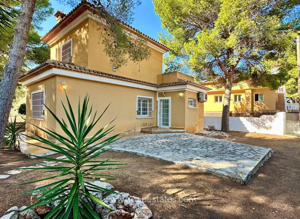 Wiederverkauf - Haus - Bungalow - Dénia - Denia Centro