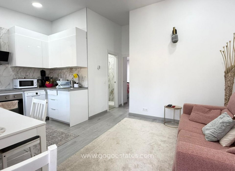 Wiederverkauf - Haus - Bungalow - Torrevieja - Torrevieja Centro