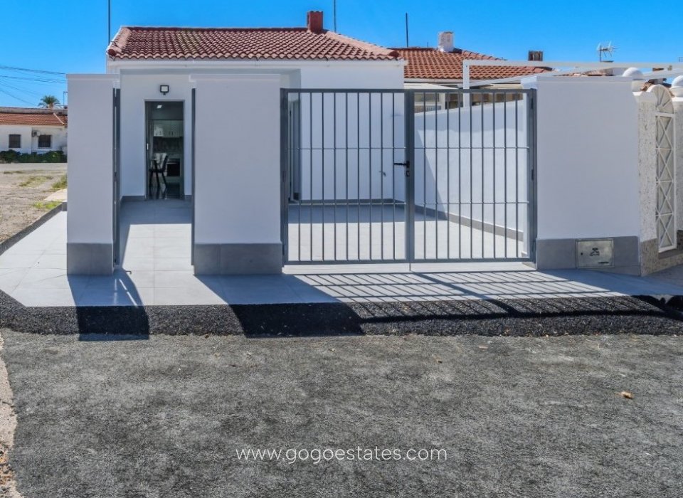 Wiederverkauf - Haus - Bungalow - Torrevieja - Torrevieja Centro