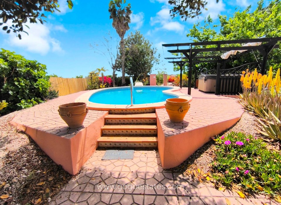 Wiederverkauf - Haus - Finca - Cortijo - Orihuela - Orihuela Centro