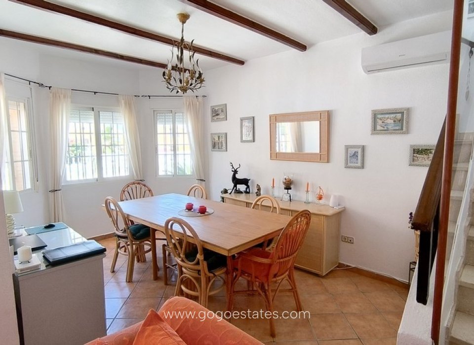 Wiederverkauf - Haus - Freistehende Villa - Algorfa - Algorfa Centro