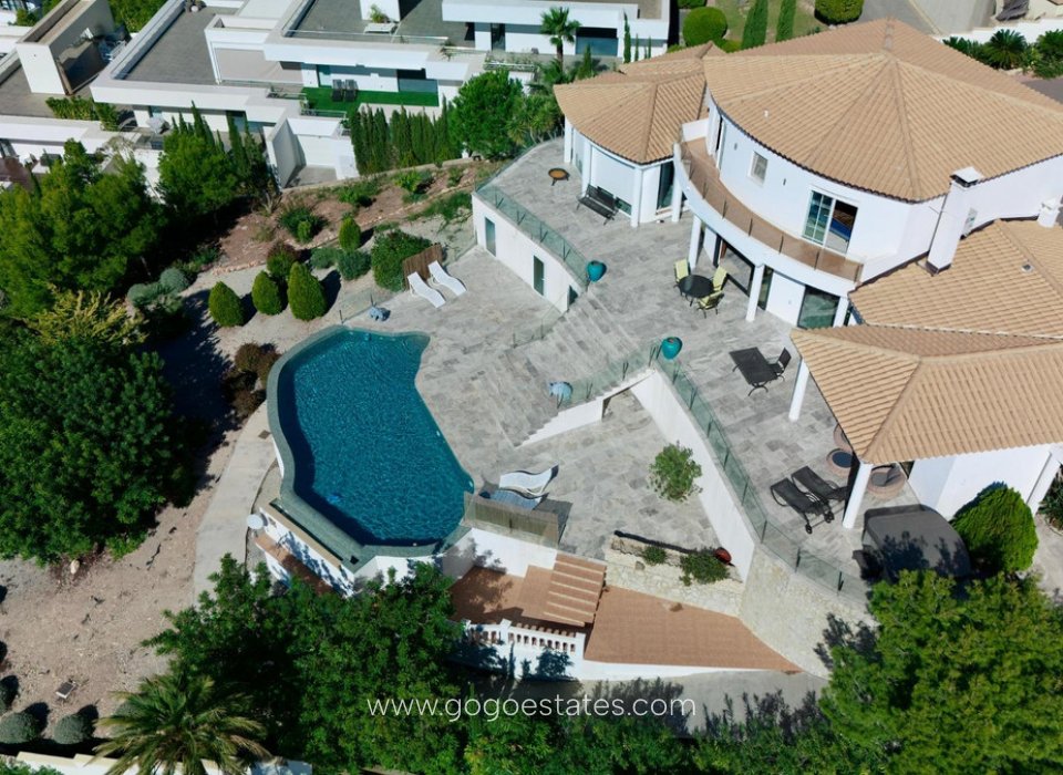 Wiederverkauf - Haus - Freistehende Villa - Altea - Altea Centro