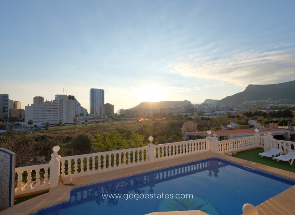 Wiederverkauf - Haus - Freistehende Villa - Calpe - Calpe Centro