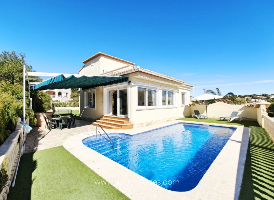 Wiederverkauf - Haus - Freistehende Villa - Calpe - Calpe Centro