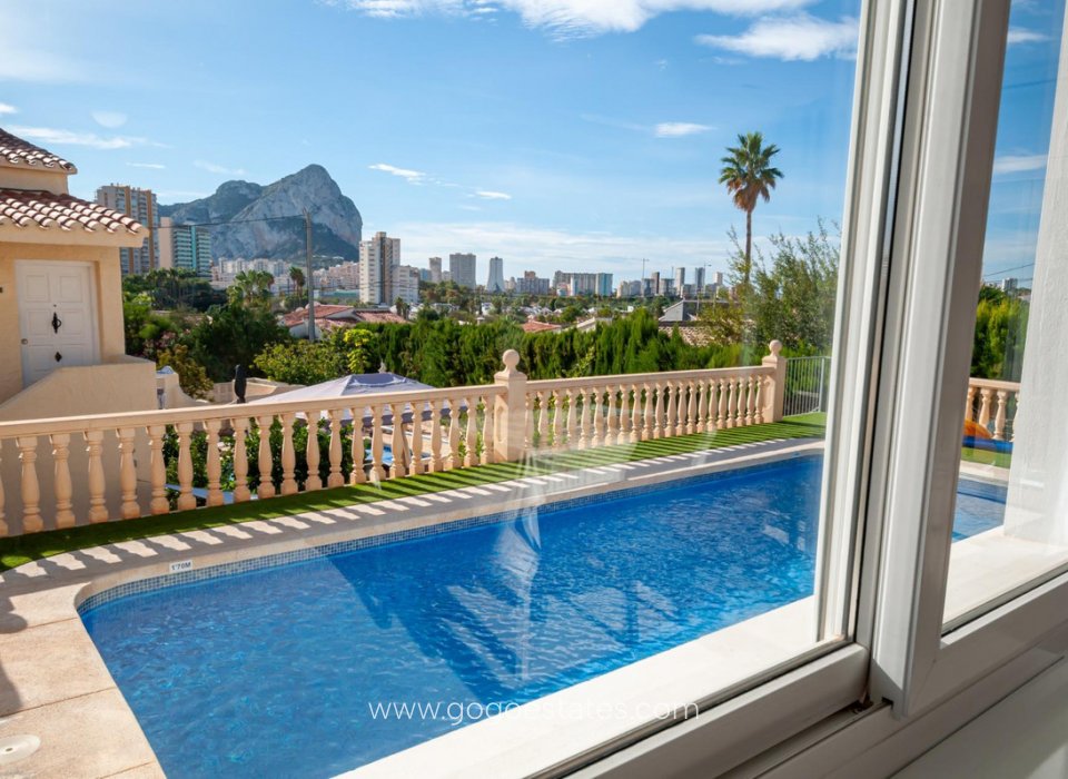 Wiederverkauf - Haus - Freistehende Villa - Calpe - Calpe Centro