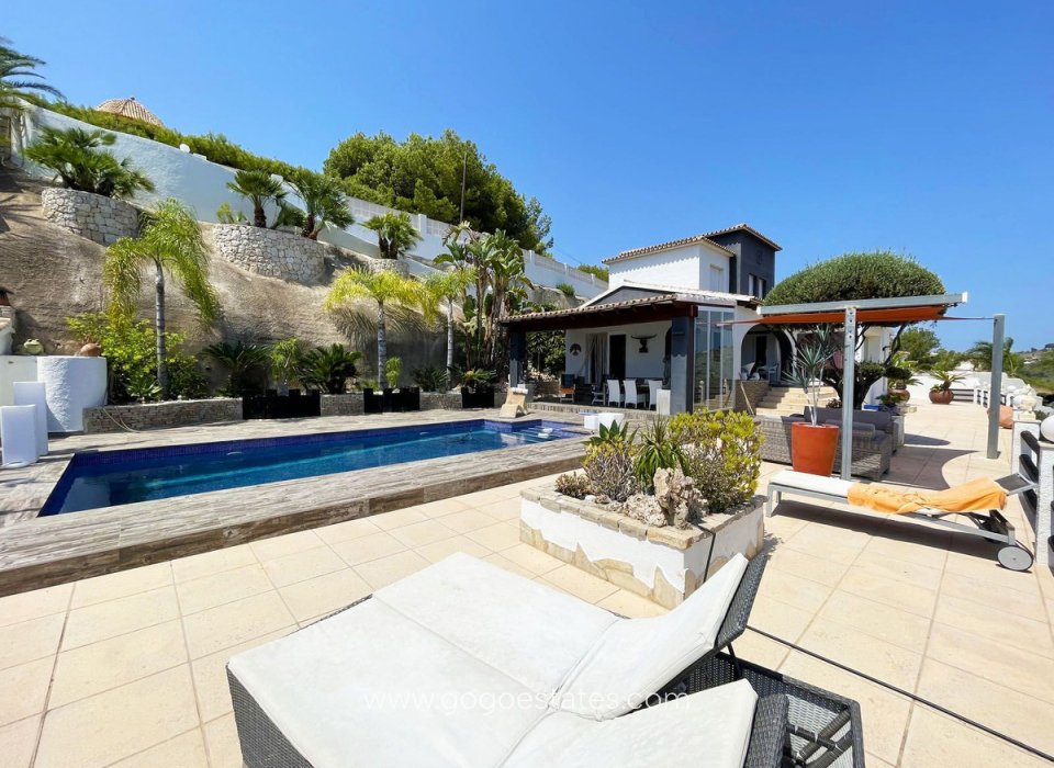 Wiederverkauf - Haus - Freistehende Villa - Calpe - Calpe Centro