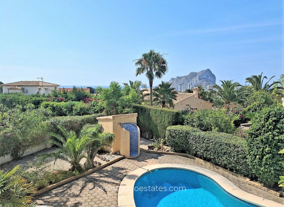Wiederverkauf - Haus - Freistehende Villa - Calpe - Calpe Centro