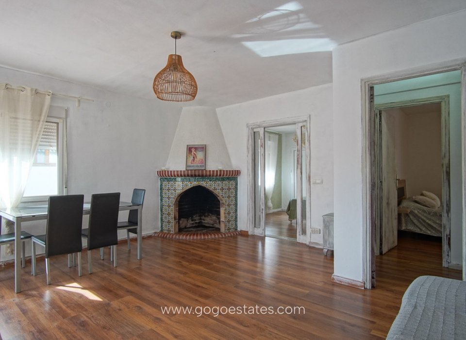 Wiederverkauf - Haus - Freistehende Villa - Dénia - Denia Centro