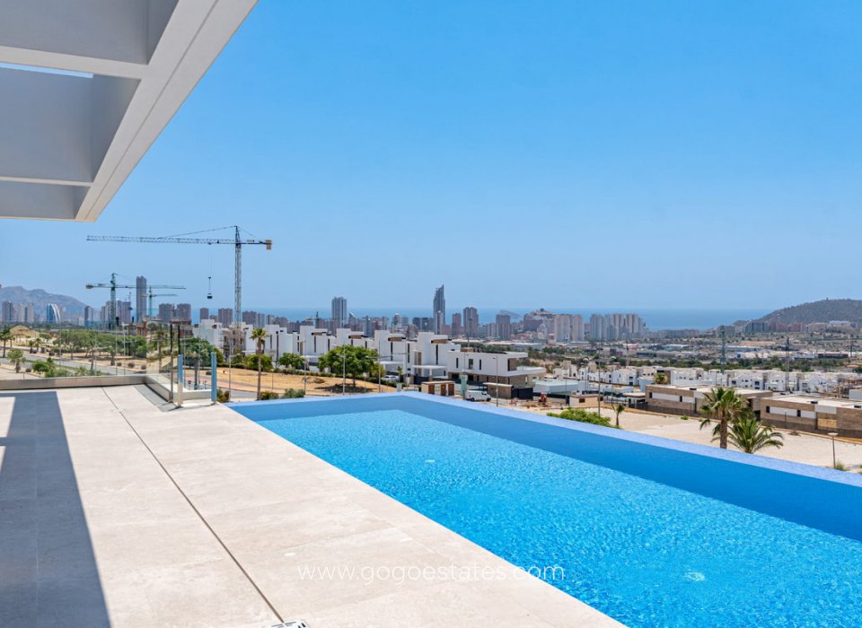 Wiederverkauf - Haus - Freistehende Villa - Finestrat