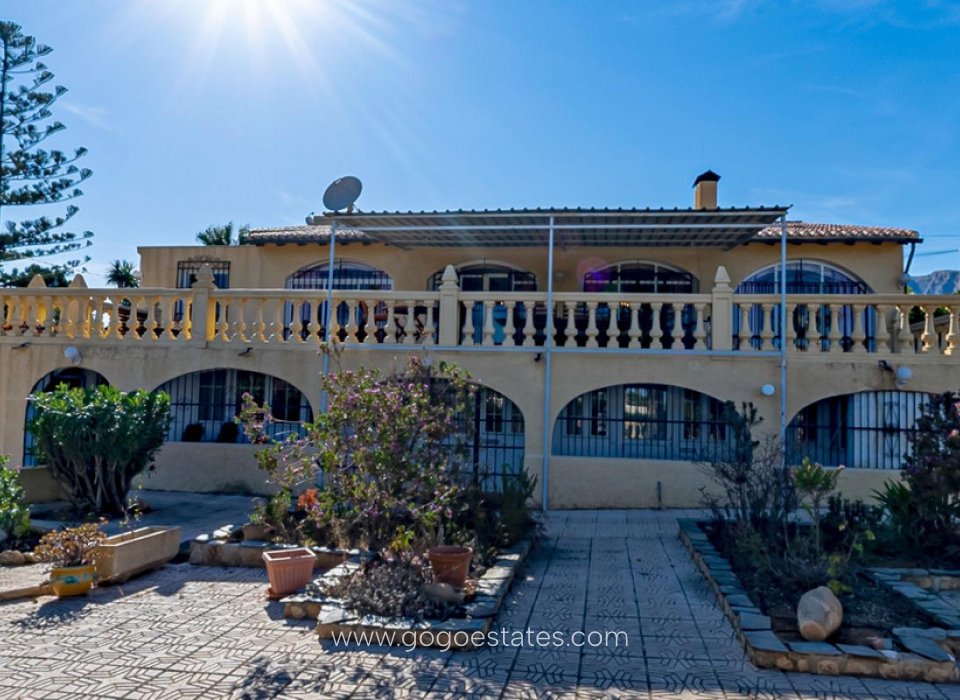 Wiederverkauf - Haus - Freistehende Villa - La Nucía - La Nucia Centro