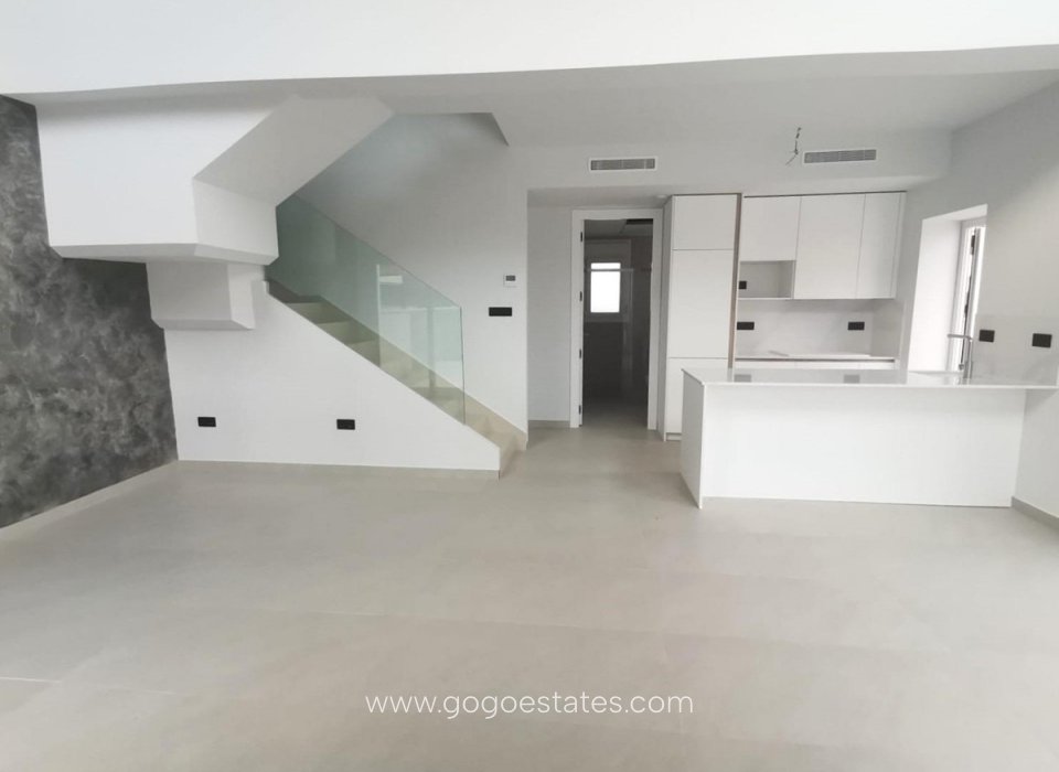 Wiederverkauf - Haus - Freistehende Villa - Los Montesinos - Los Montesinos Centro