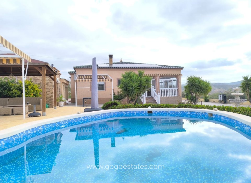 Wiederverkauf - Haus - Freistehende Villa - Murcia - Macisvenda