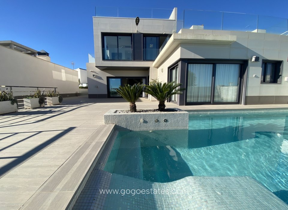 Wiederverkauf - Haus - Freistehende Villa - Orihuela - Dehesa de Campoamor