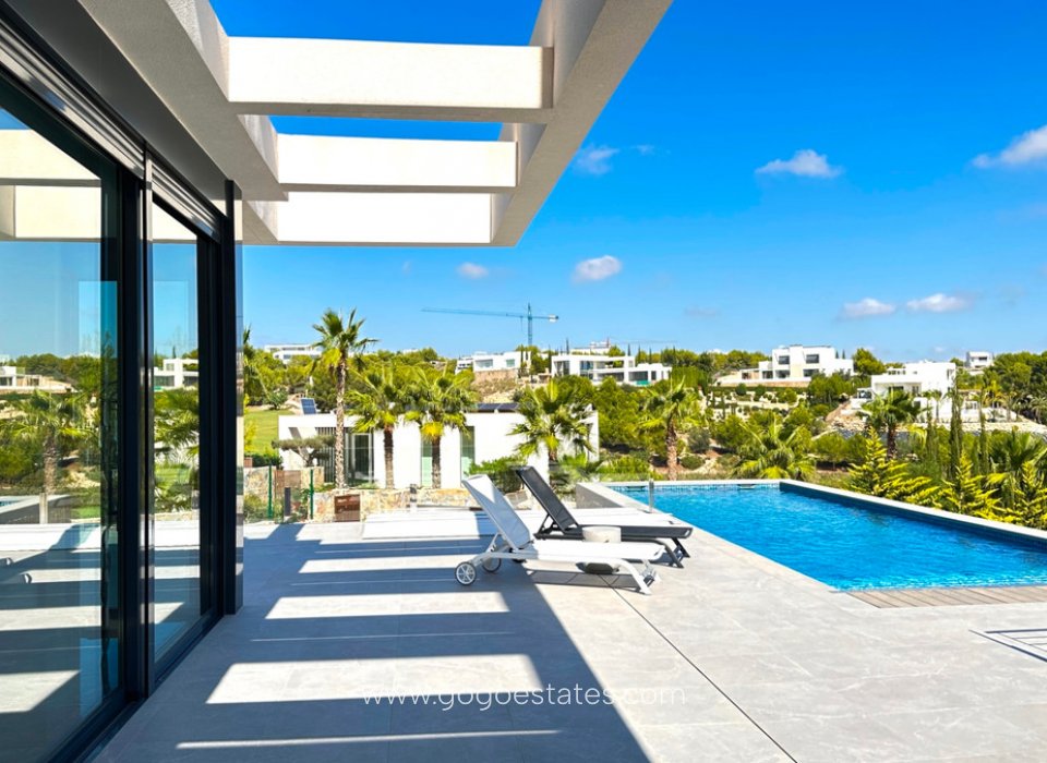 Wiederverkauf - Haus - Freistehende Villa - Orihuela - Las Colinas Golf