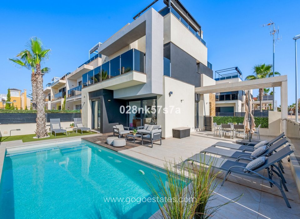 Wiederverkauf - Haus - Freistehende Villa - Orihuela - Lomas de Cabo Roig