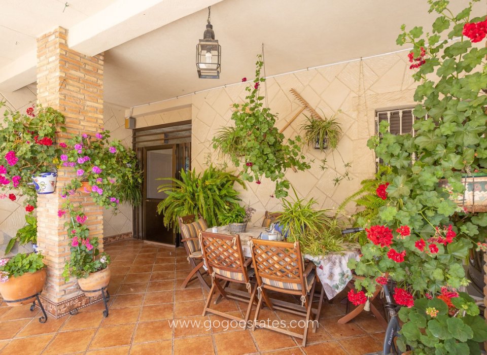 Wiederverkauf - Haus - Freistehende Villa - Orihuela - Los Altos