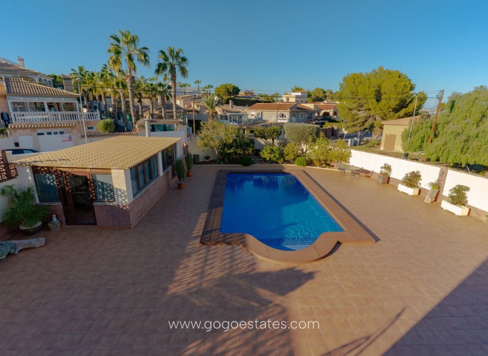 Wiederverkauf - Haus - Freistehende Villa - Orihuela - Los Balcones