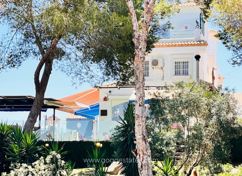 Wiederverkauf - Haus - Freistehende Villa - Orihuela - Orihuela Costa