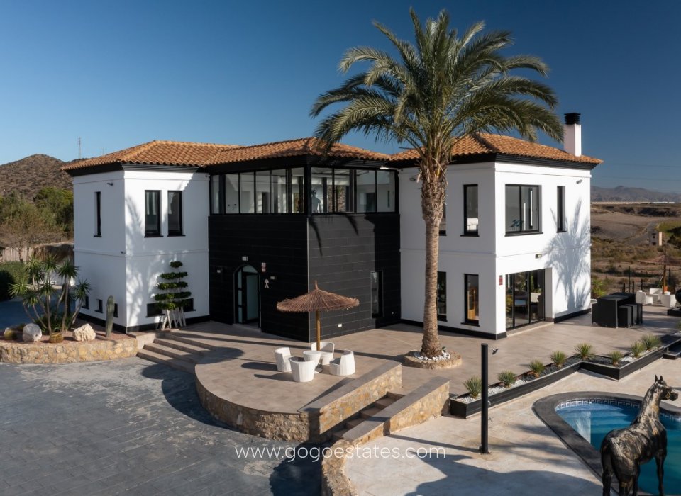 Wiederverkauf - Haus - Freistehende Villa - San Juan de los Terreros - San Juan de los Terreros  centro