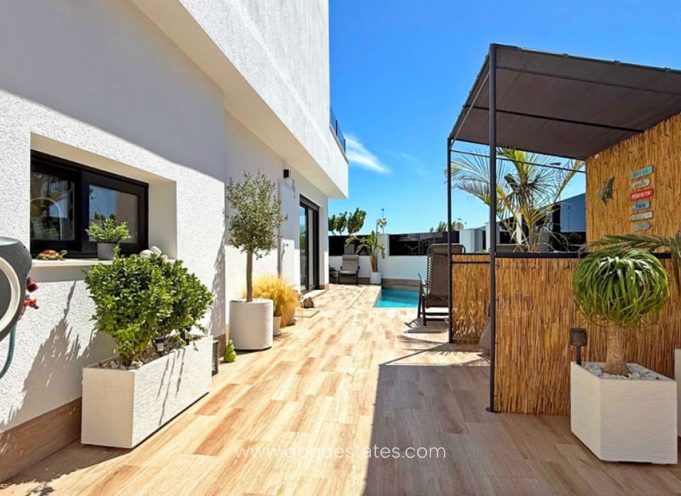 Wiederverkauf - Haus - Freistehende Villa - San Pedro Del Pinatar - San Pedro del Pinatar Centro