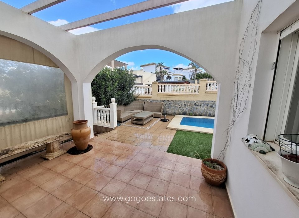 Wiederverkauf - Haus - Freistehende Villa - Turre